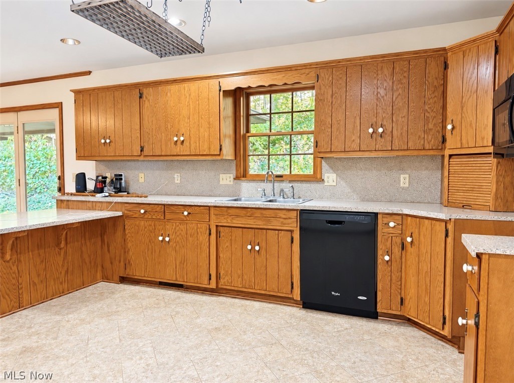 172 Jessica Drive Dover OH 44622