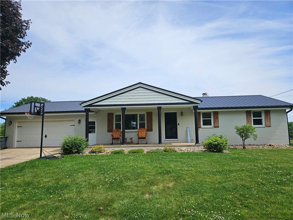9729 Sommerville Street Louisville OH 44641