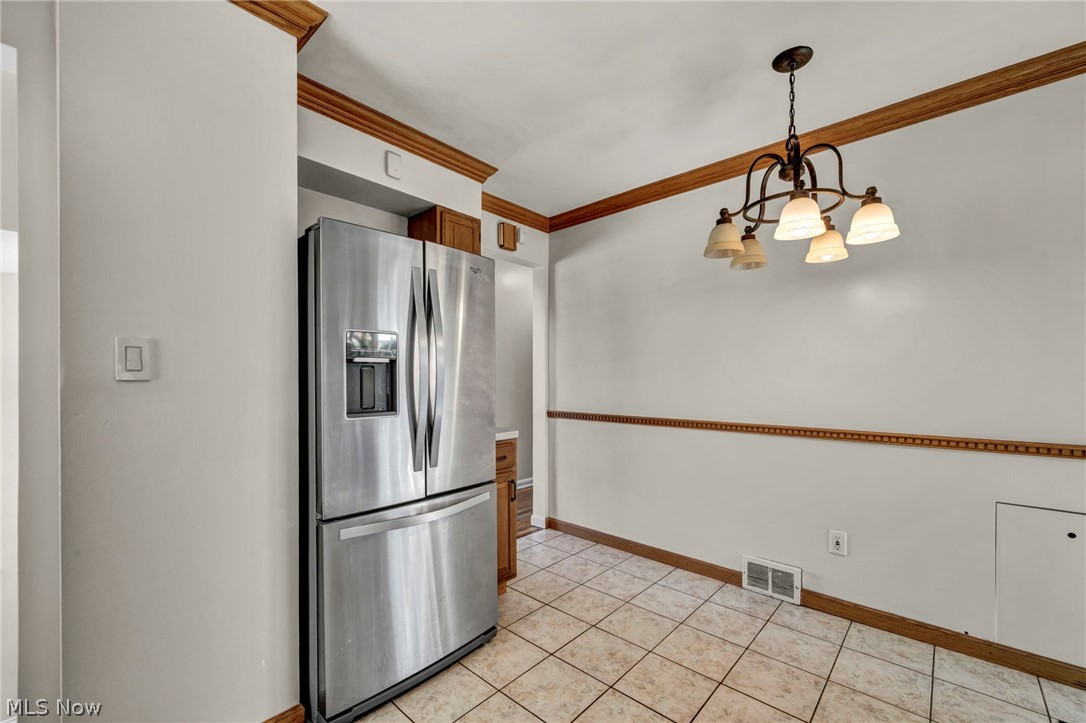 6803 Ridgewood Avenue Parma OH 44129