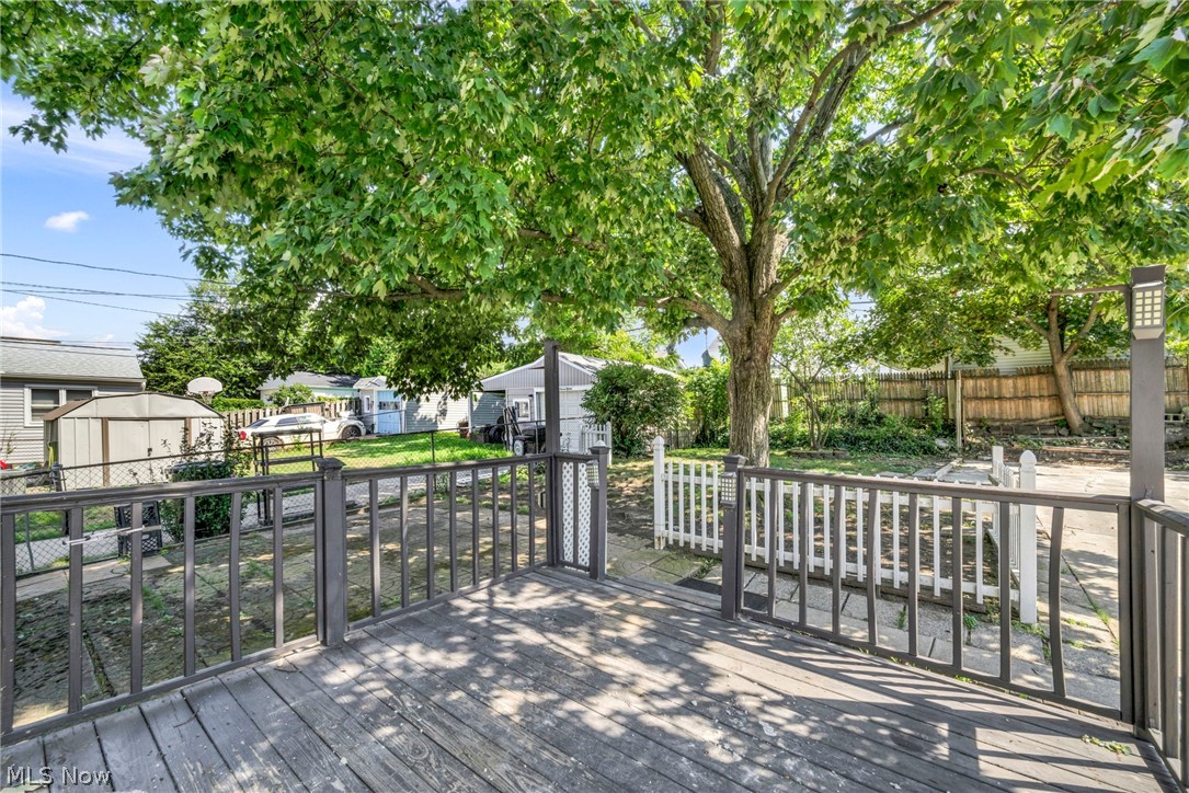 6803 Ridgewood Avenue Parma OH 44129