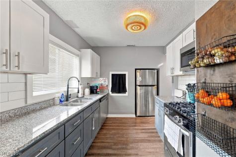 35958 Hiawatha Boulevard Eastlake OH 44095