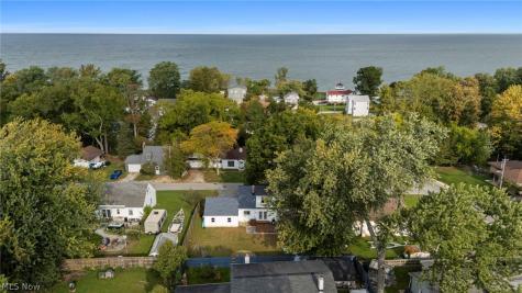 35958 Hiawatha Boulevard Eastlake OH 44095