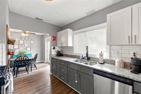 35958 Hiawatha Boulevard Eastlake OH 44095