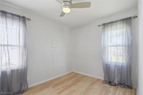 12808 Longmead Avenue Cleveland OH 44135