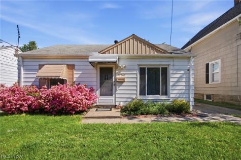 12808 Longmead Avenue Cleveland OH 44135