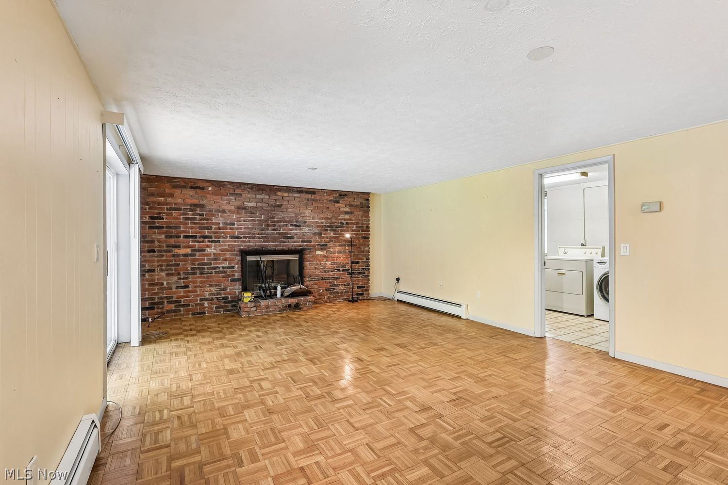 8355 Cedar Road Chesterland OH 44026