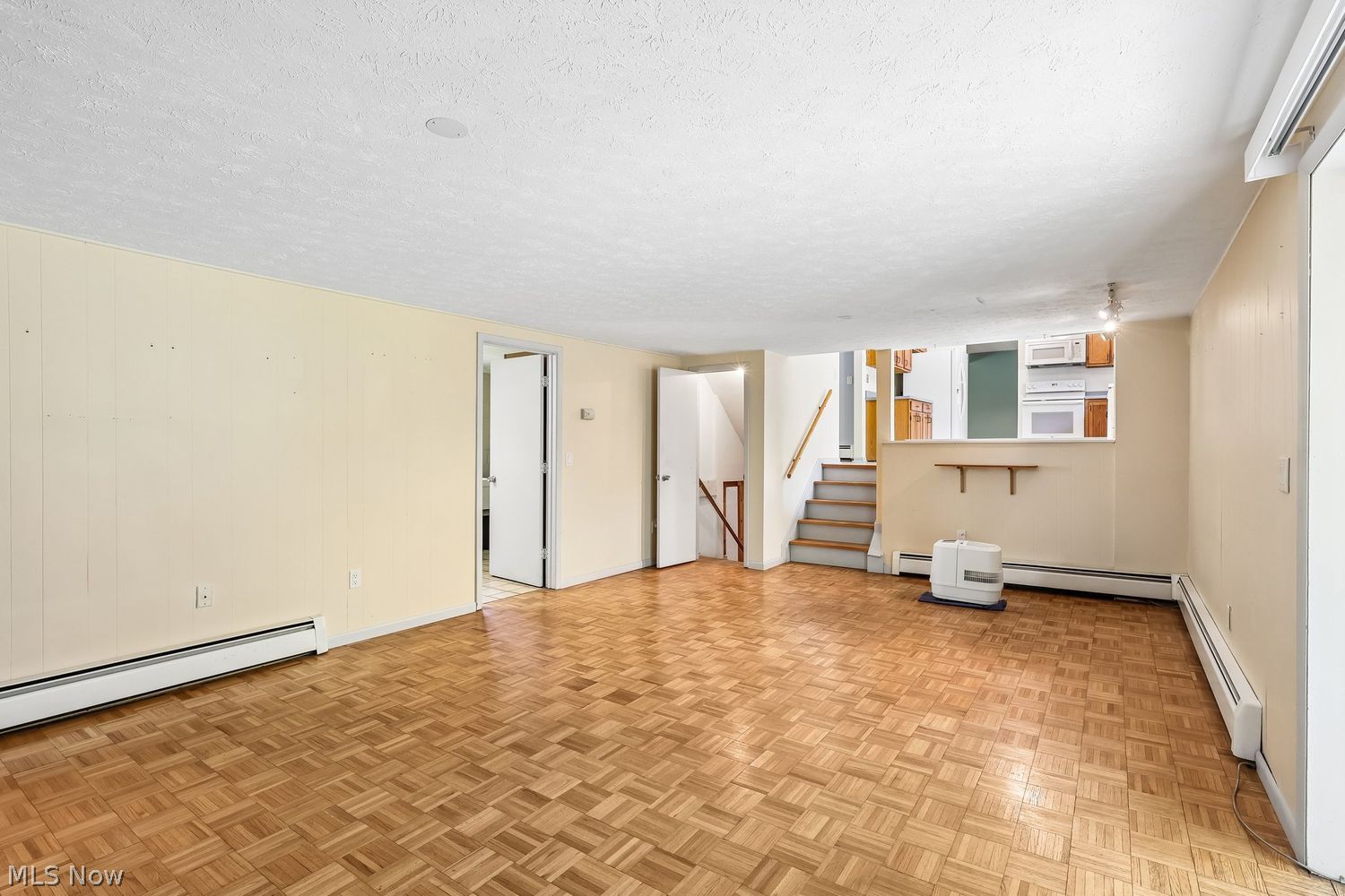 8355 Cedar Road Chesterland OH 44026