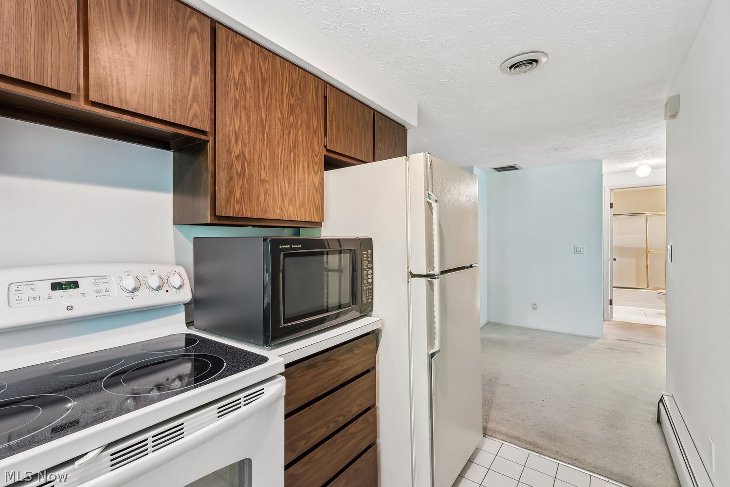 8355 Cedar Road Chesterland OH 44026