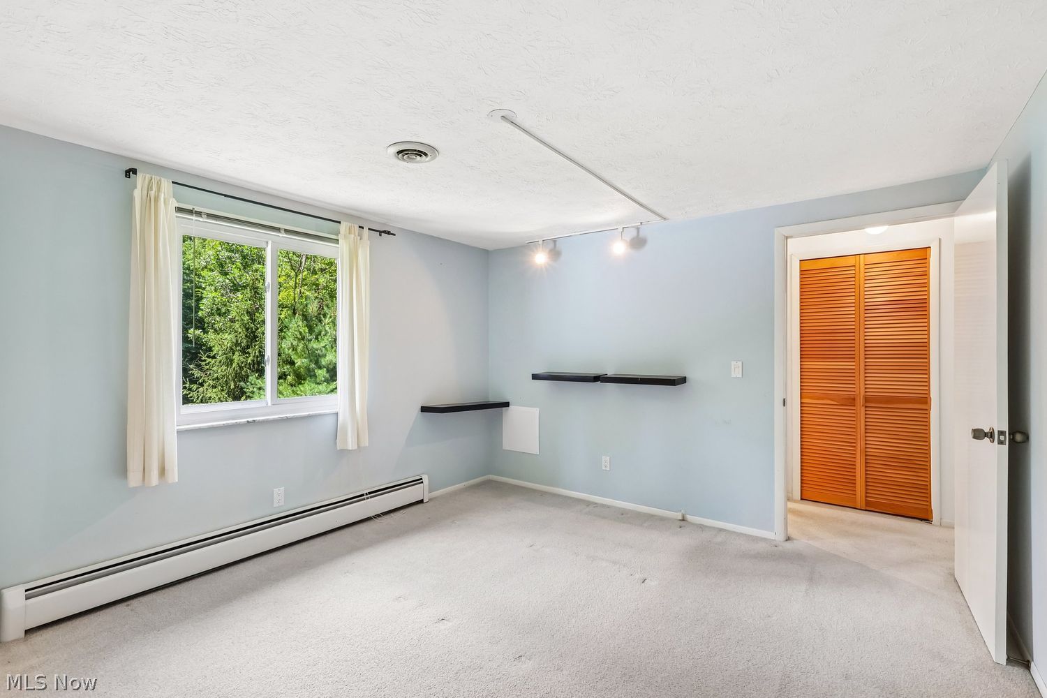 8355 Cedar Road Chesterland OH 44026