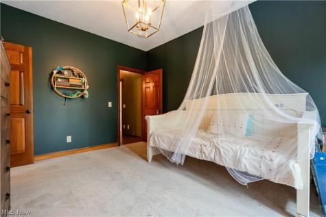 9955 Preston Avenue Louisville OH 44641