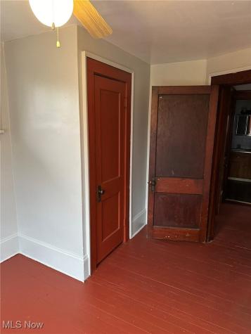 864 Forrest Drive Akron OH 44306