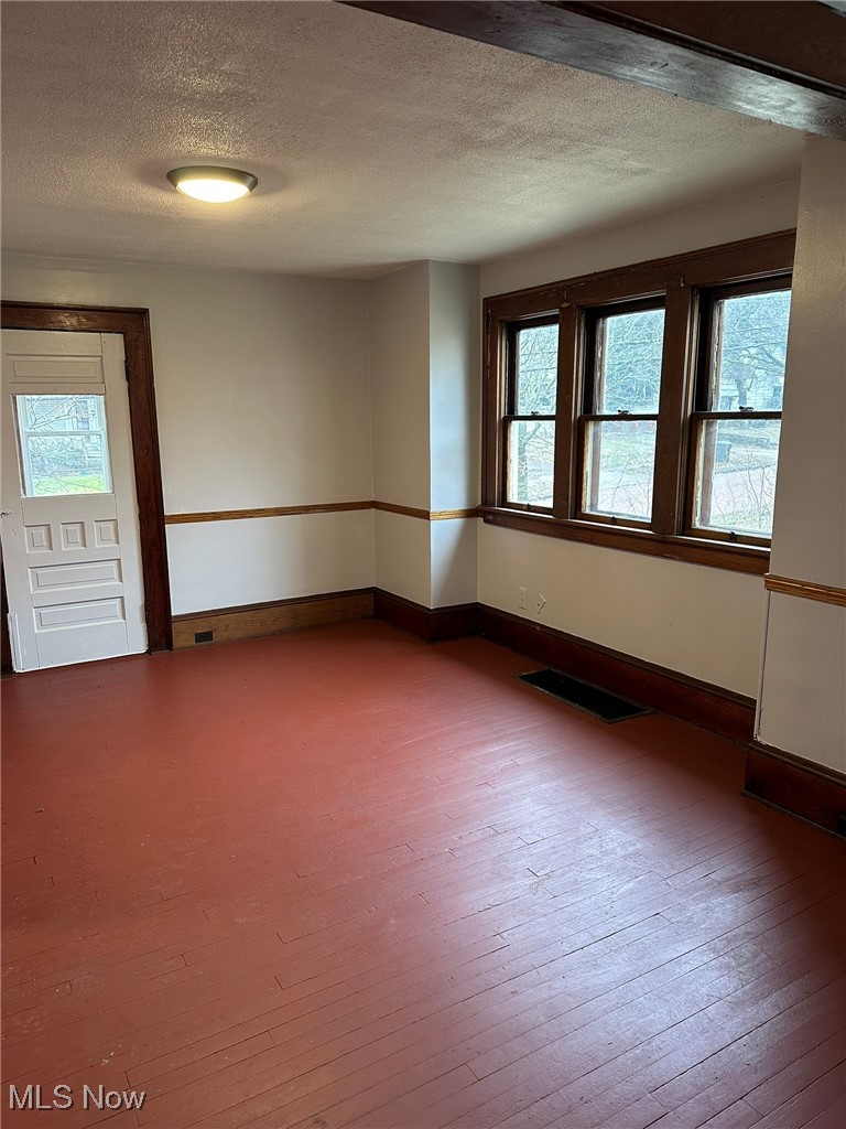 864 Forrest Drive Akron OH 44306