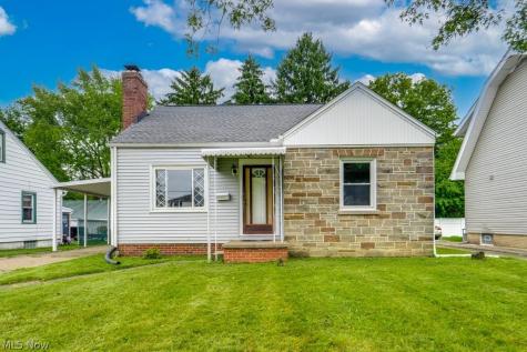 727 Franklin Road NE Massillon OH 44646