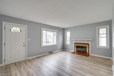 727 Franklin Road NE Massillon OH 44646