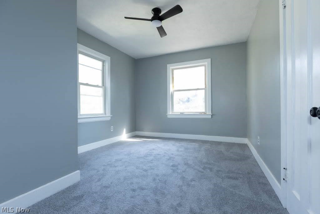 12909 Beachwood Avenue Garfield Heights OH 44105