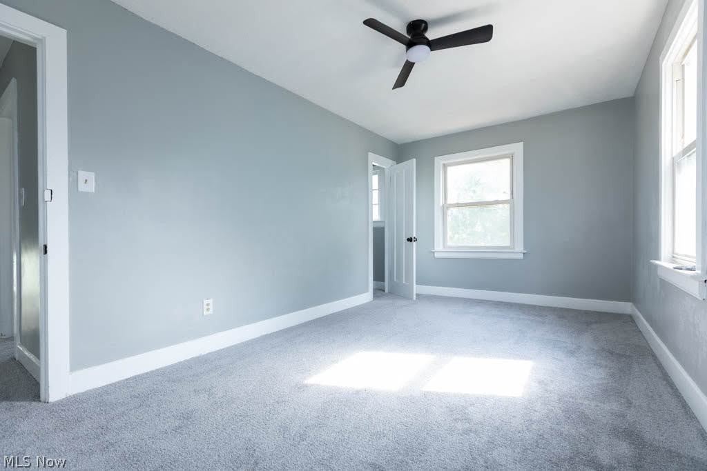12909 Beachwood Avenue Garfield Heights OH 44105