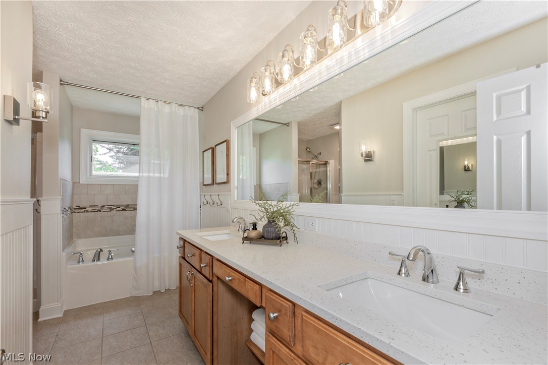 5182 Merrit Drive Northfield OH 44067