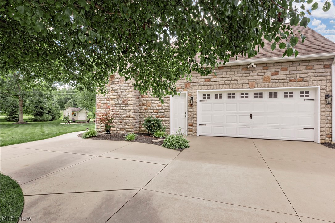 5182 Merrit Drive Northfield OH 44067