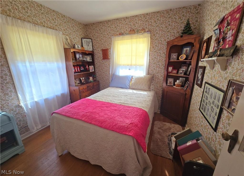 1521 Nicholear Avenue Coshocton OH 43812
