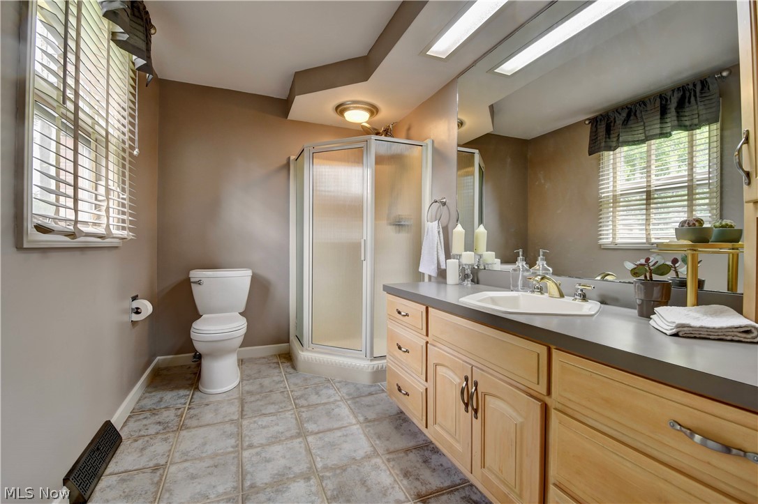 1157 Hilltop Road NW New Philadelphia OH 44663