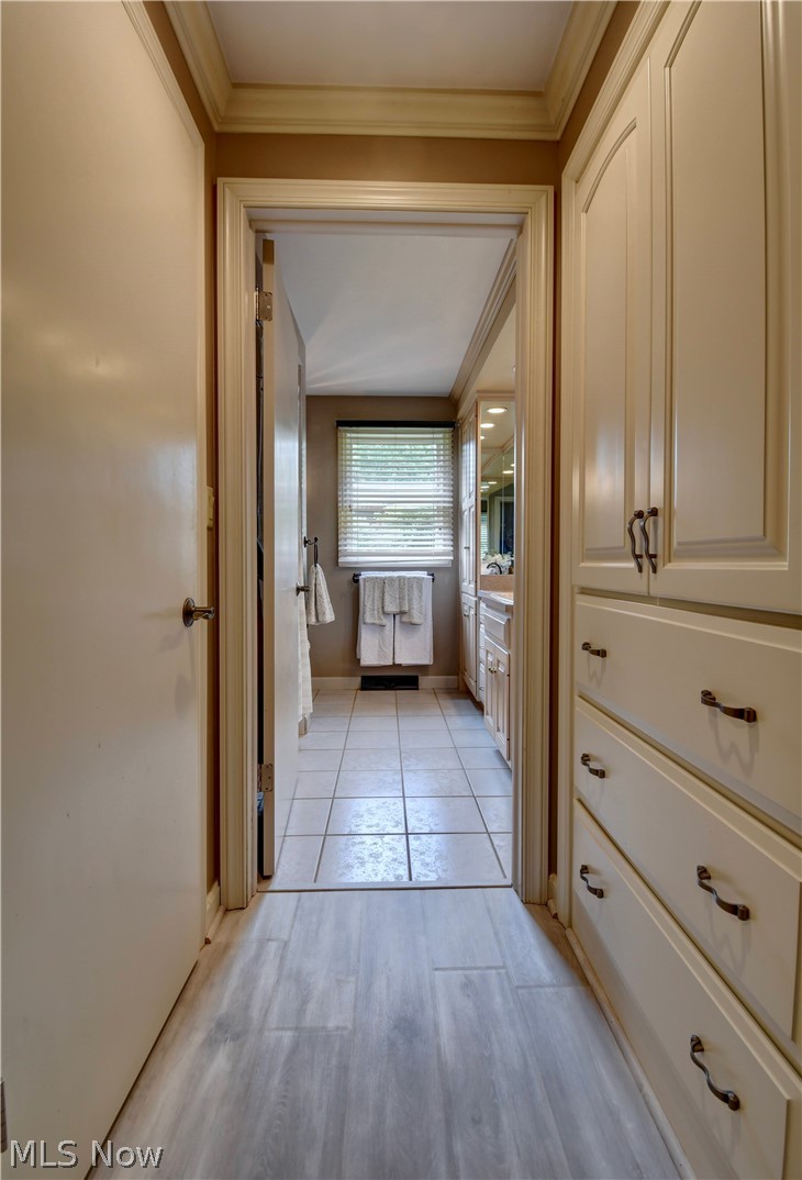 1157 Hilltop Road NW New Philadelphia OH 44663