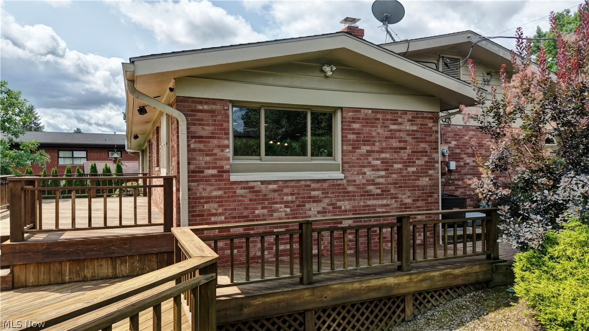 1157 Hilltop Road NW New Philadelphia OH 44663