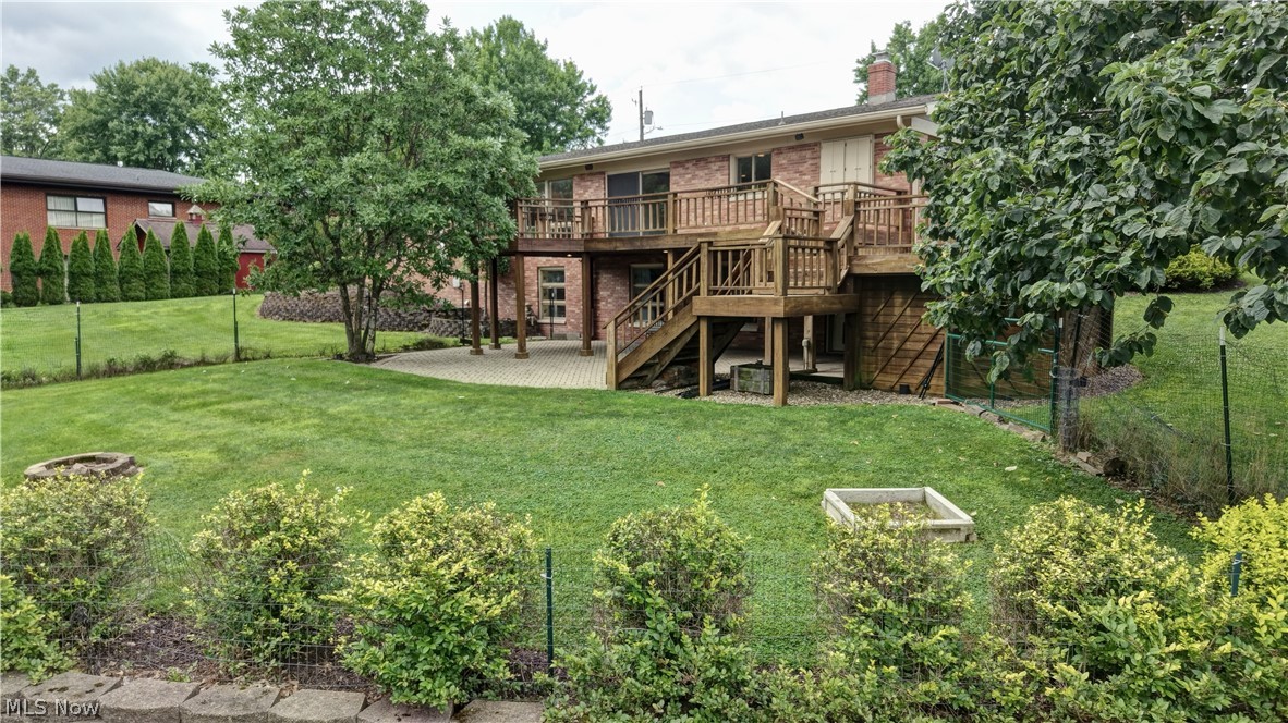 1157 Hilltop Road NW New Philadelphia OH 44663