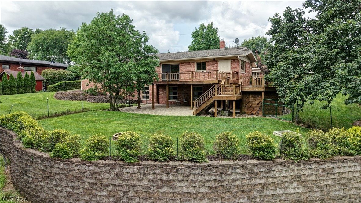 1157 Hilltop Road NW New Philadelphia OH 44663