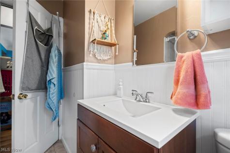 2920 Brookview Boulevard Cleveland OH 44134