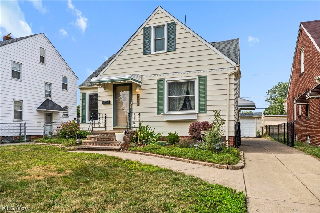 2920 Brookview Boulevard Cleveland OH 44134