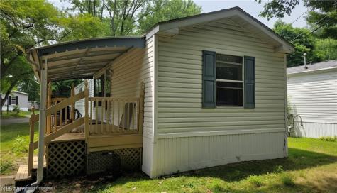 100 Maplegrove Lane Mentor OH 44060