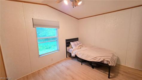 100 Maplegrove Lane Mentor OH 44060