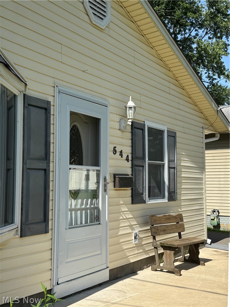 544 Purdue Avenue Elyria OH 44035