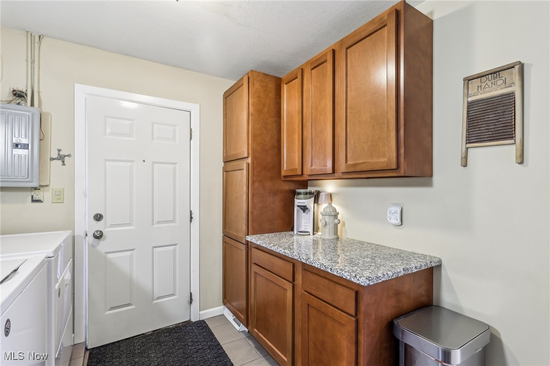 1295 Ranchland Drive Mayfield Heights OH 44124