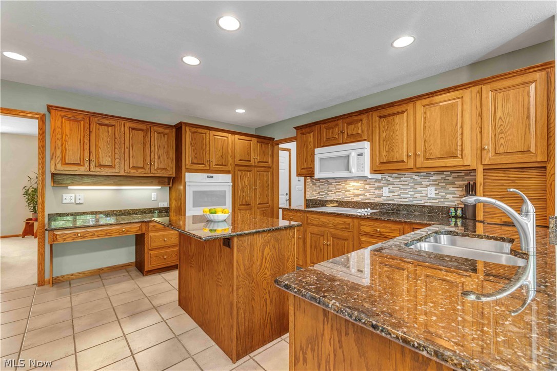 1011 Cedarwood Lane Medina OH 44256