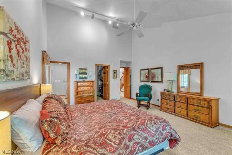 1011 Cedarwood Lane Medina OH 44256