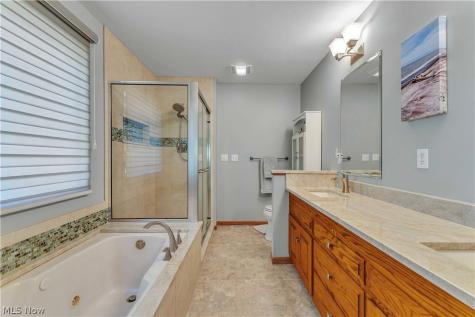 1011 Cedarwood Lane Medina OH 44256