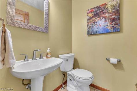 1011 Cedarwood Lane Medina OH 44256