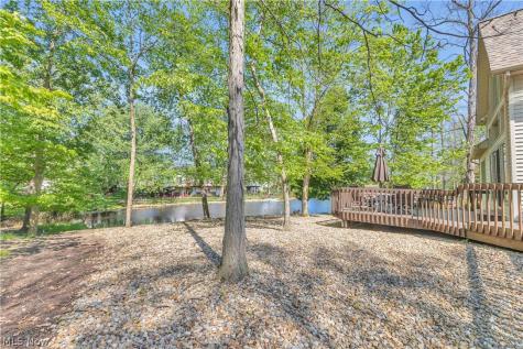 1011 Cedarwood Lane Medina OH 44256