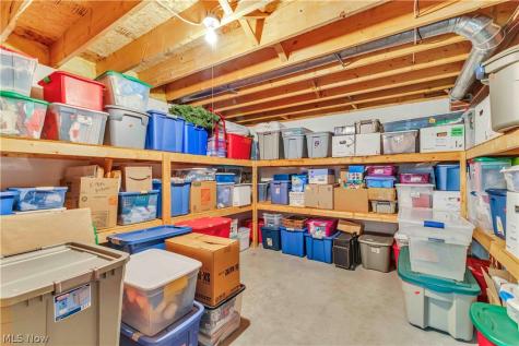 1011 Cedarwood Lane Medina OH 44256