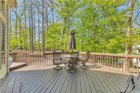 1011 Cedarwood Lane Medina OH 44256