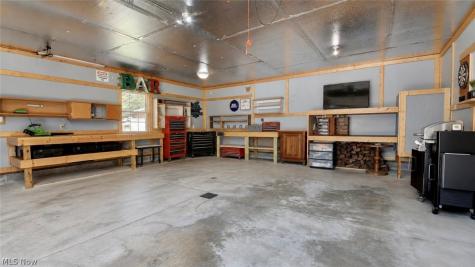 3122 Sweitzer Street NW Uniontown OH 44685