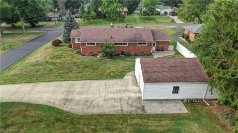 3122 Sweitzer Street NW Uniontown OH 44685