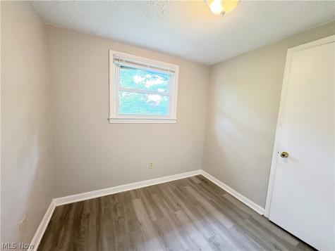19628 Maple Heights Boulevard Maple Heights OH 44137