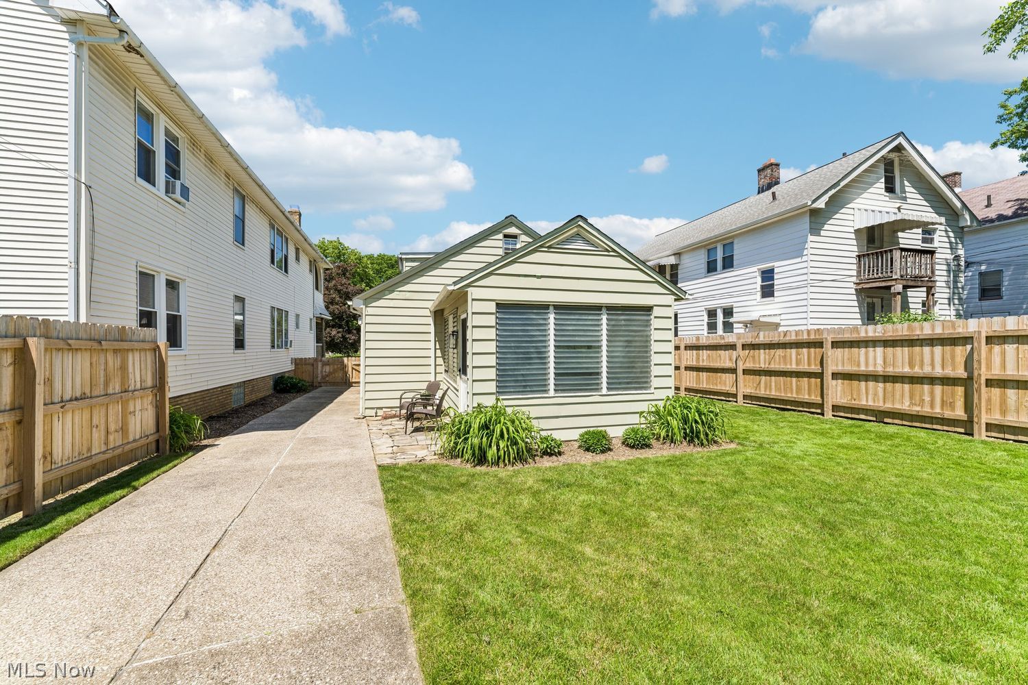 17817 Sedalia Avenue Cleveland OH 44135