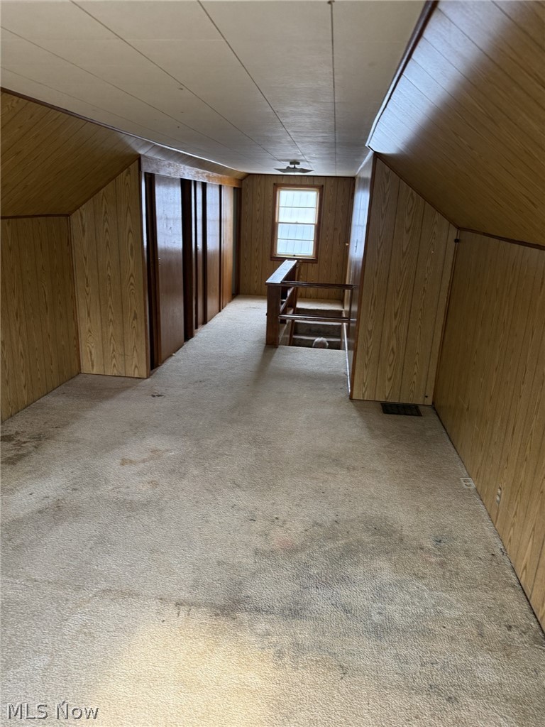 1104 Vine Street Coshocton OH 43812