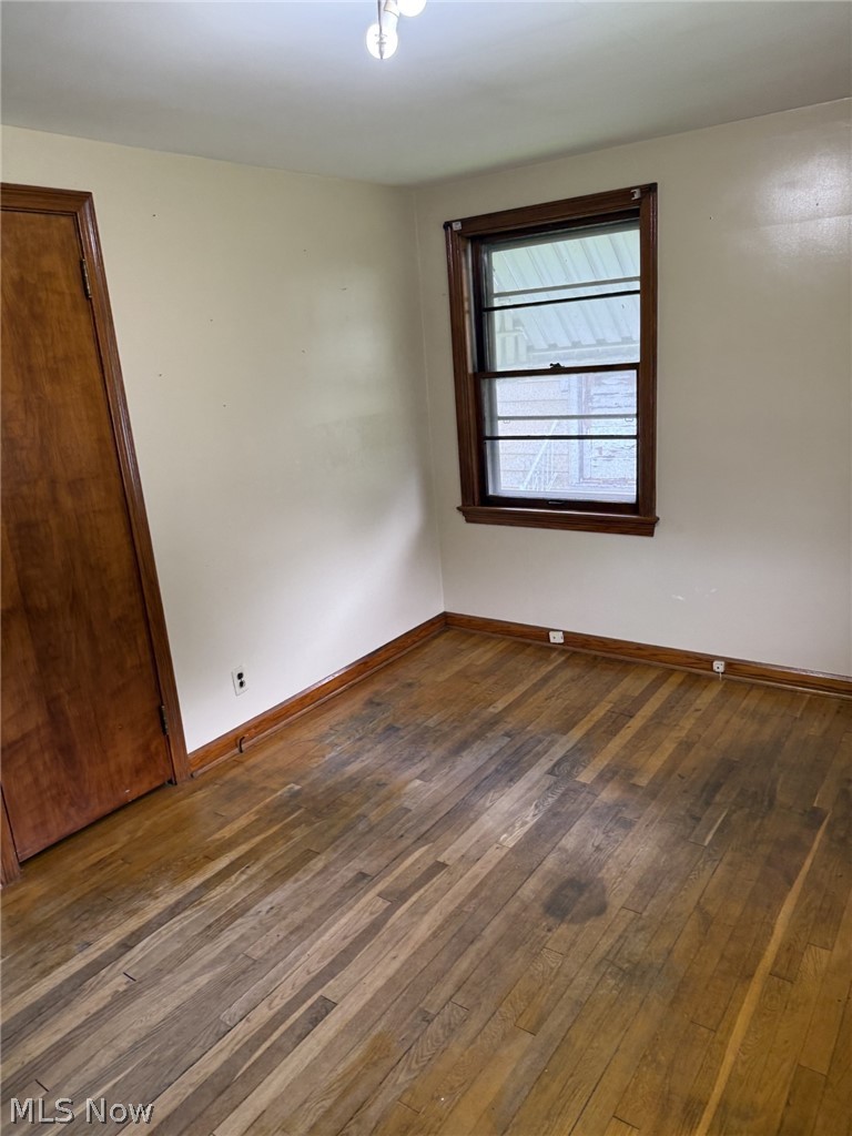 1104 Vine Street Coshocton OH 43812