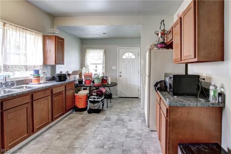 635 E 115th Street Cleveland OH 44108