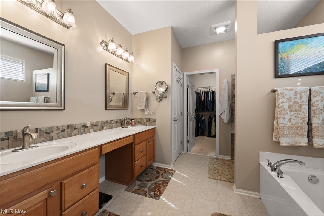311 Stratford Drive Broadview Heights OH 44147