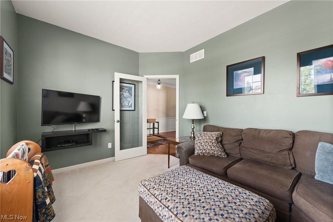 311 Stratford Drive Broadview Heights OH 44147